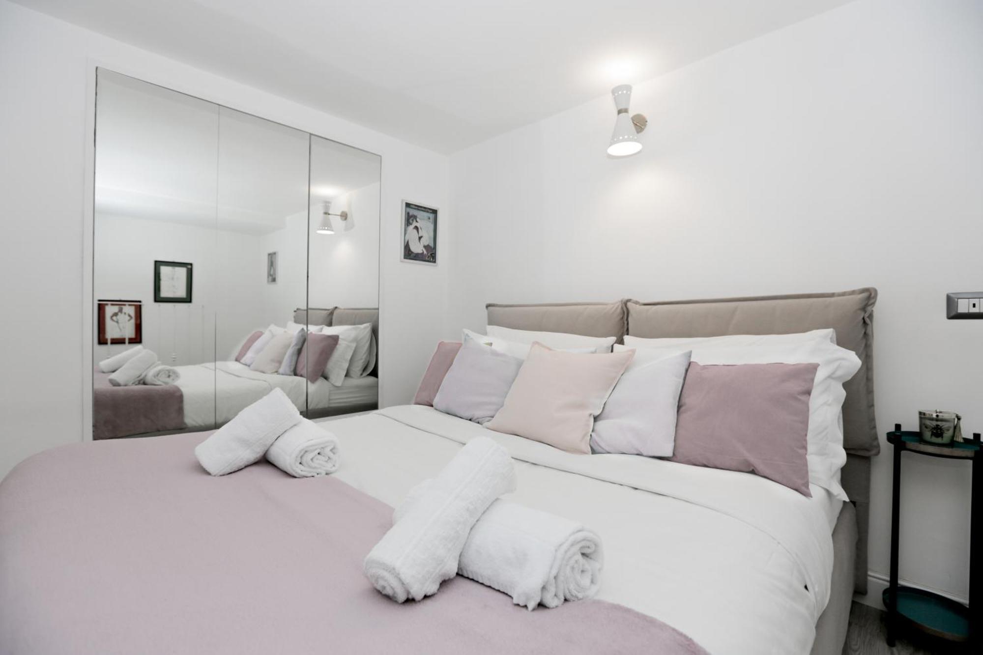 Ferienwohnung Fashion Loft 8 Min To Duomo Mailand Exterior foto